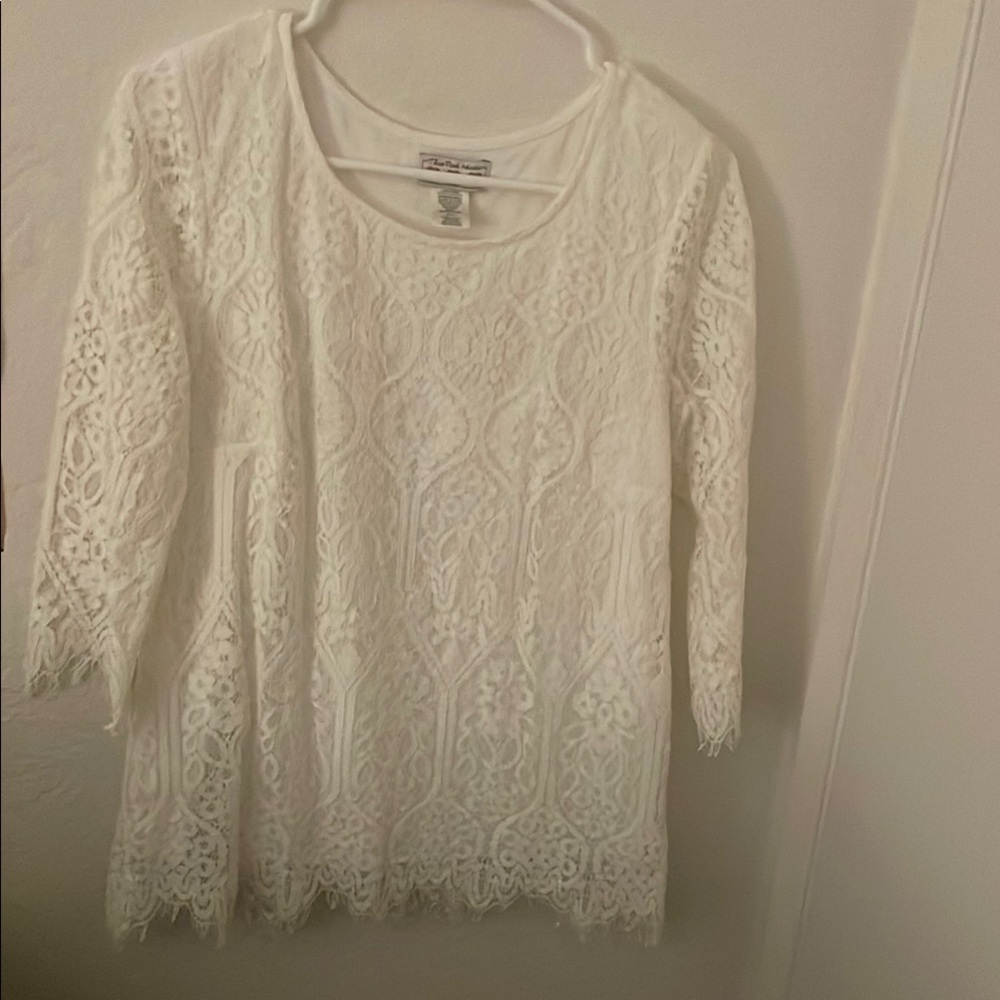 Elegant White Lace Top